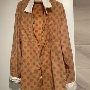 MP polka dot shirt. Good condition. Just ready to move it.